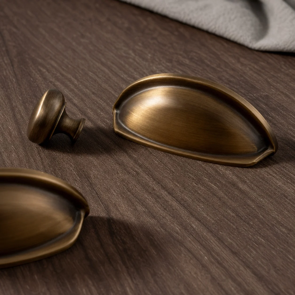 Cabinet hardware detail